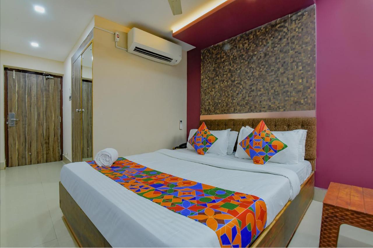 Fabhotel Middleton Desire - Nr Niladri Vihar Square Бхубанешвар Екстериор снимка
